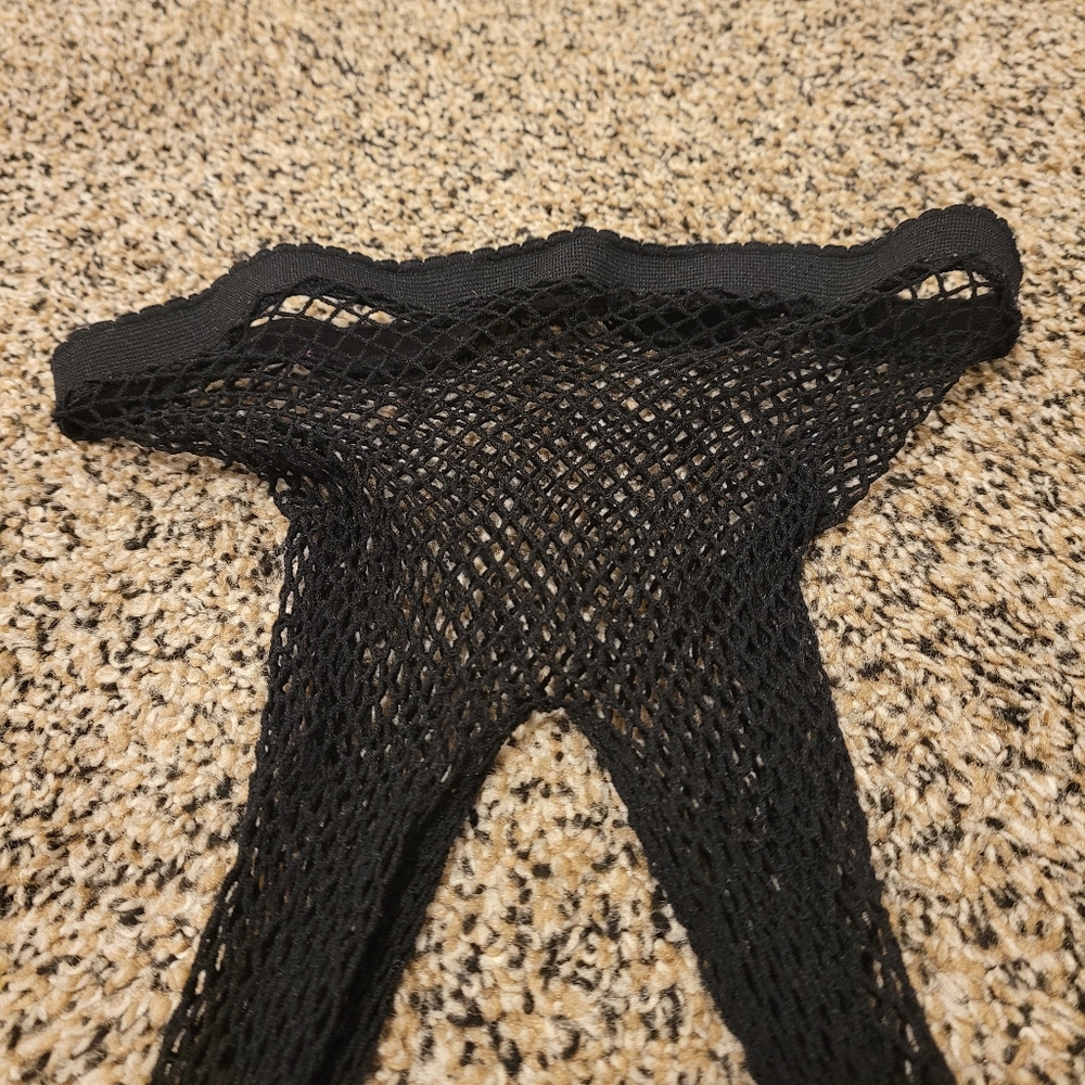 Fish Net Tights - Picture 2 of 3